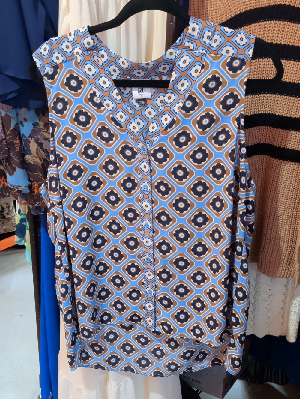 CAbi Sleeveless Geometric Print Camisole in Blue & Brown